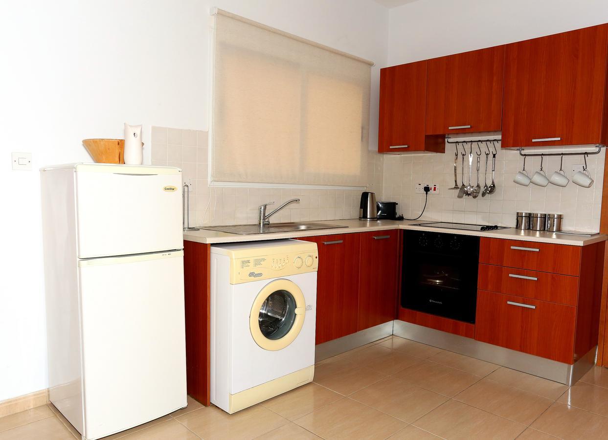 Penelope Court Apartment 102 Ларнака Экстерьер фото