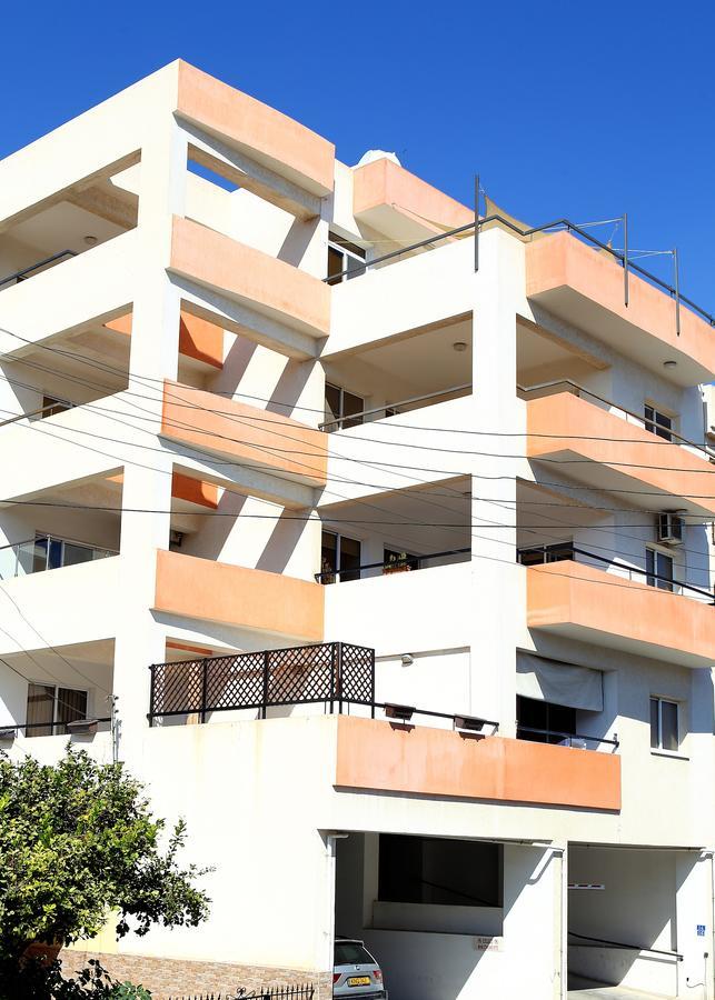 Penelope Court Apartment 102 Ларнака Экстерьер фото