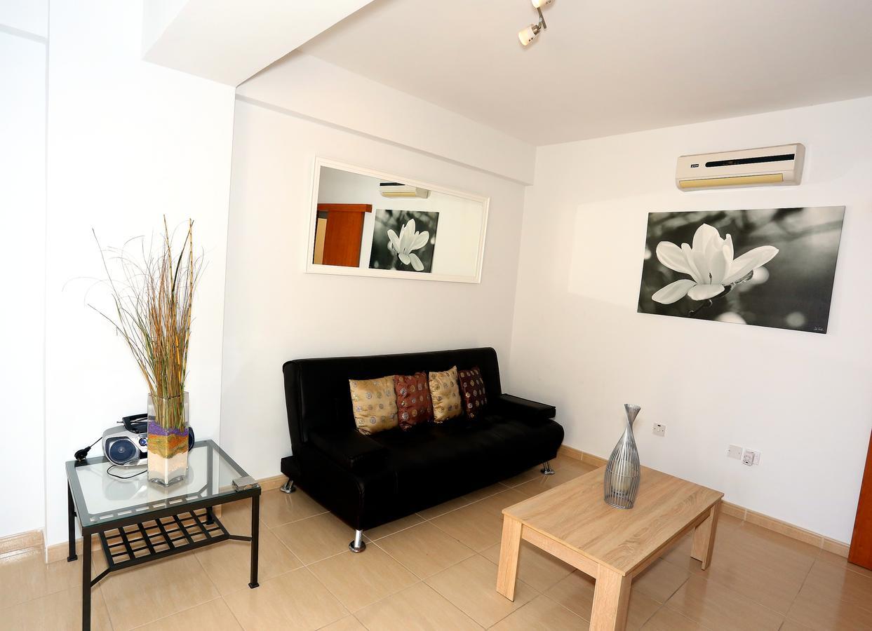 Penelope Court Apartment 102 Ларнака Экстерьер фото